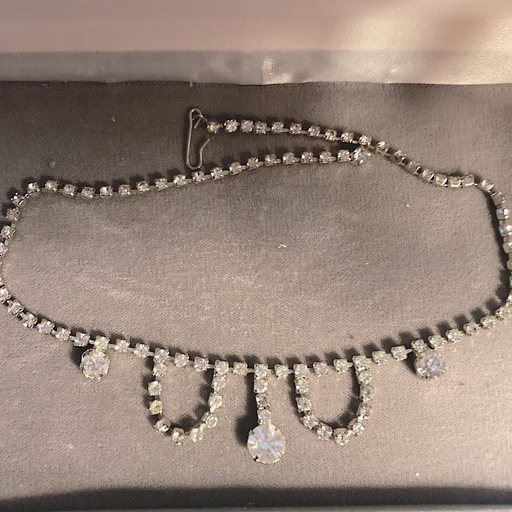 Vintage estate clear rhinestone choker necklace